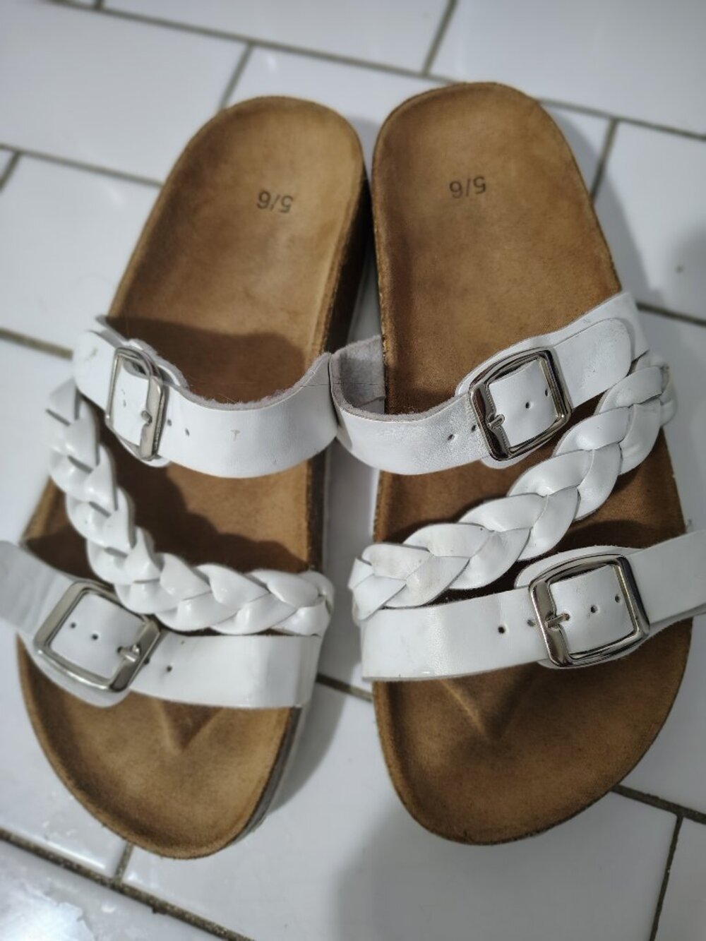 Women's sandals